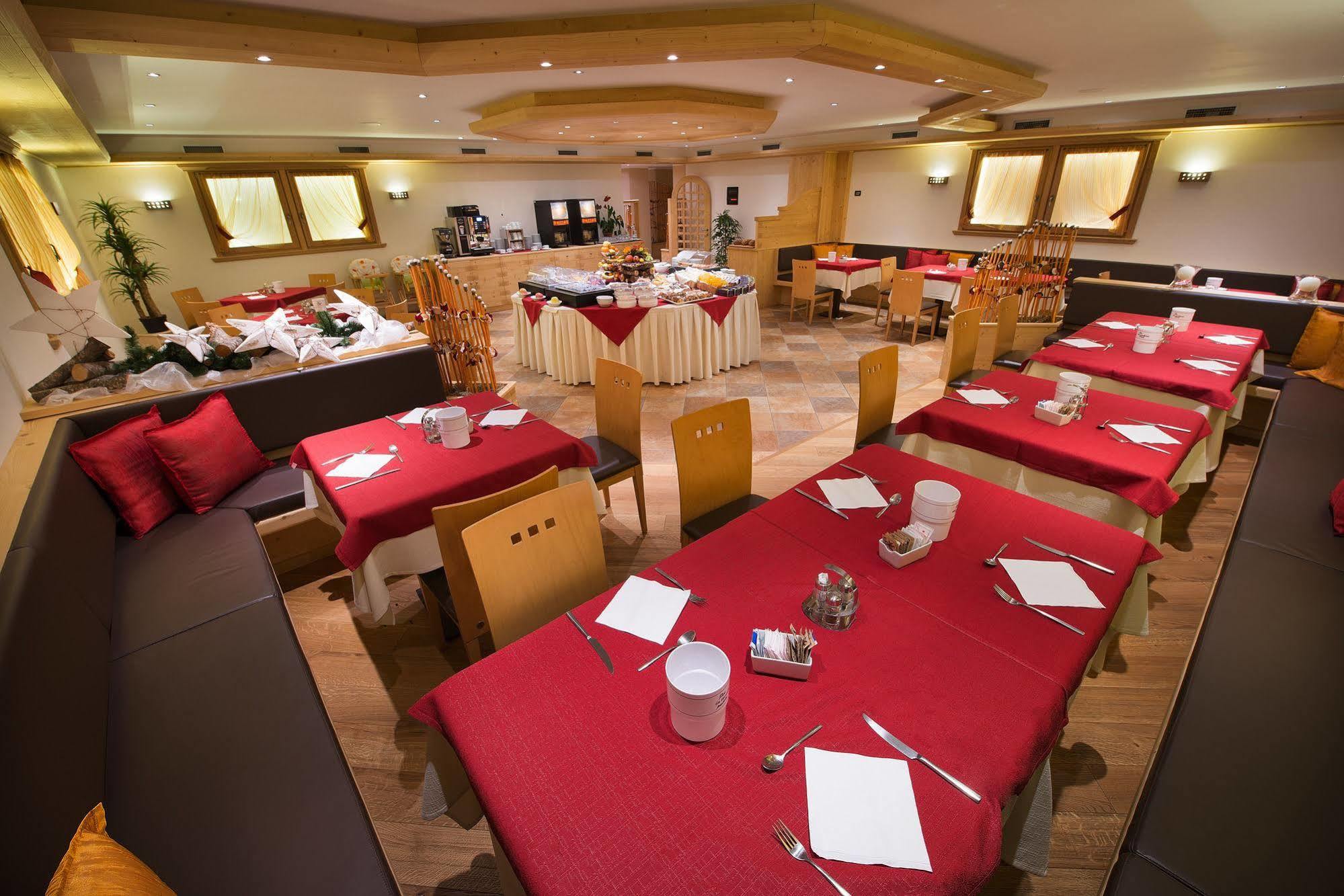 Hotel Meeting Livigno Eksteriør bilde